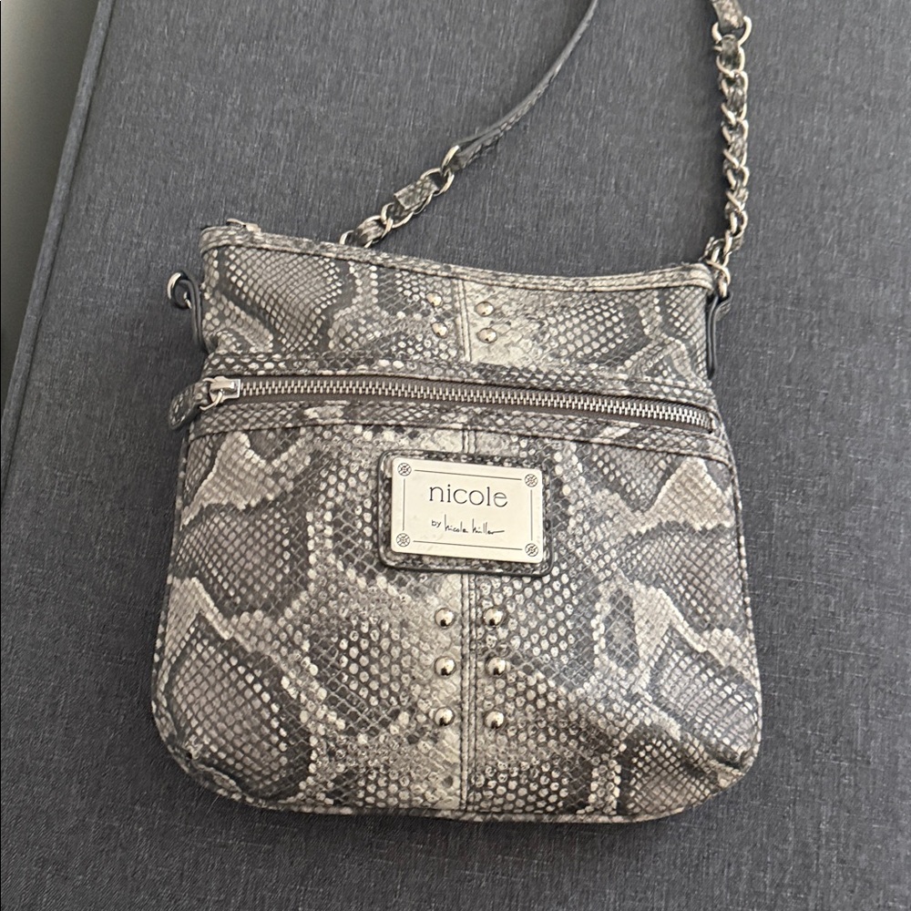 Nicole by Nicole Miller Gray Snake-Print Crossbody Purse
